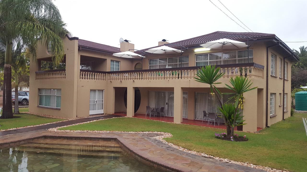 Urban Lifestyles Hotel Nyanda Esterno foto